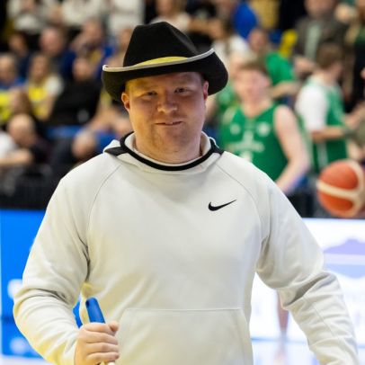 8lidaKK-Grindavik-Njardvik-10.04.26-1051