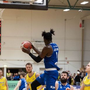 SW.KKgrindavik-Hamar18.11.23-9106