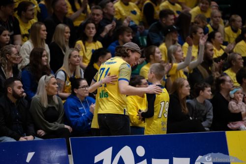 SW.KKgrindavik-Hamar18.11.23-19