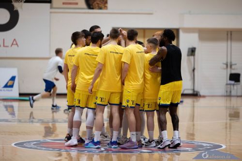 SW.KKgrindavik-Hamar18.11.23-02