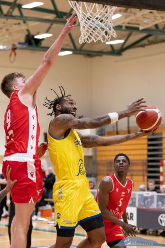 SW.KKgrindavik-valur15.03.24-10006