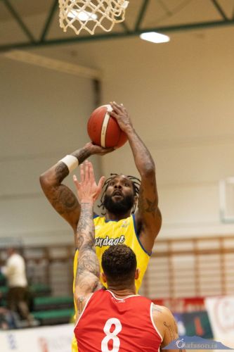 SW.KKgrindavik-valur15.03.24-10017