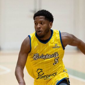 SW.KKgrindavik-valur15.03.24-10020