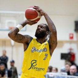 SW.KKgrindavik-valur15.03.24-10027