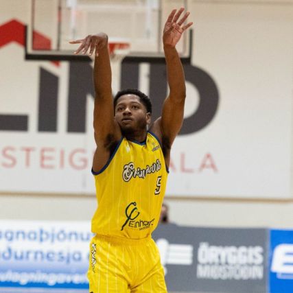 SW.KKgrindavik-valur15.03.24-10037