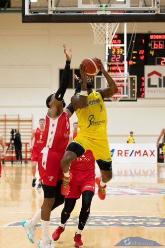 SW.KKgrindavik-valur15.03.24-10052