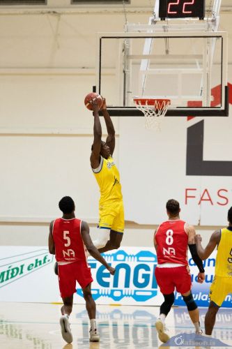 SW.KKgrindavik-valur15.03.24-10065