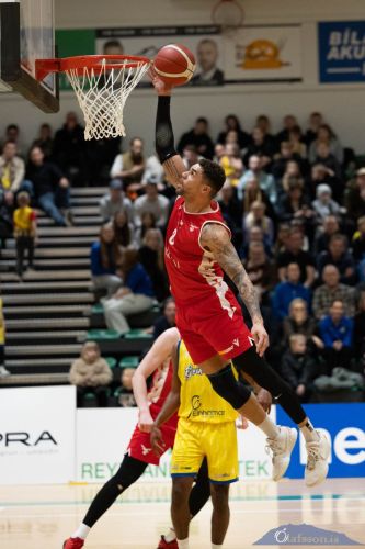 SW.KKgrindavik-valur15.03.24-10074