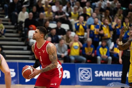 SW.KKgrindavik-valur15.03.24-10077