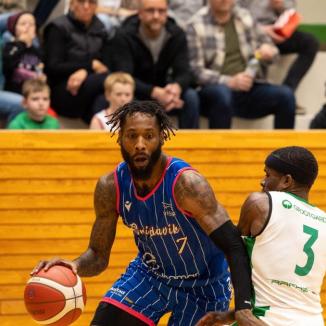 SW.KKnjardvik-grindavik02.11.23-14