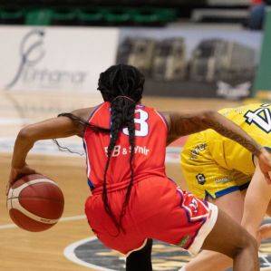 SW.KVKgrindavik-snaefell03.12.23-10004