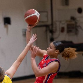 SW.KVKgrindavik-snaefell03.12.23-10028