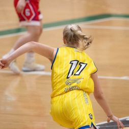 SW.KVKgrindavik-snaefell03.12.23-10075