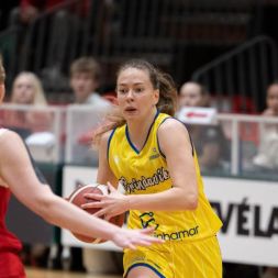 SW.KVKgrindavik-thorAK18.11.23-23