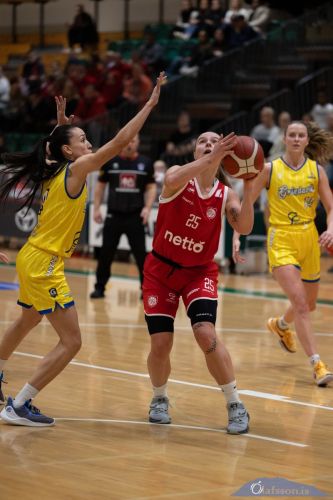 SW.KVKgrindavik-thorAK18.11.23-70