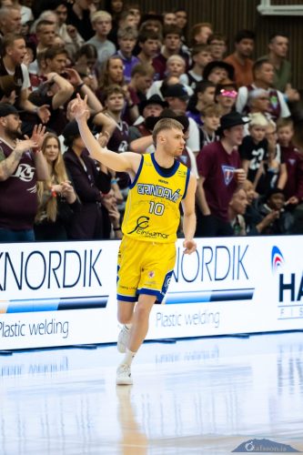UrslitL1KK Grindavik-Tindastoll 09.05.26-1064
