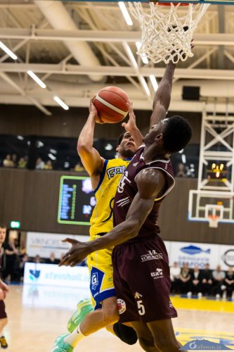 UrslitL3KK Grindavik-Tindastoll 15.05.26-1042